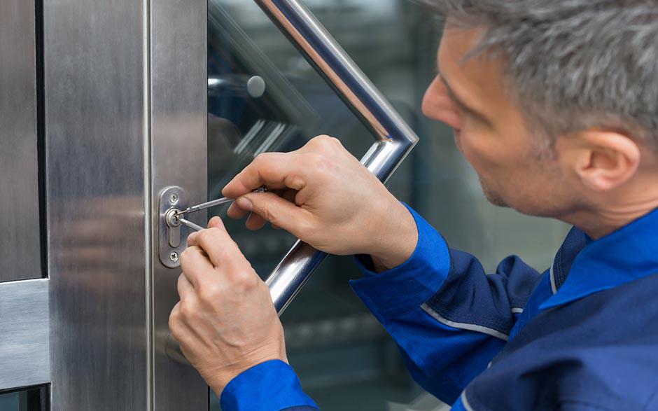 serrurier prix changement serrure Rouvres-en-Multien
